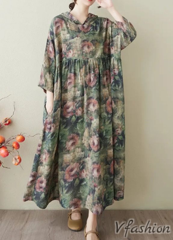 Памучна рокля на цветя с качулка