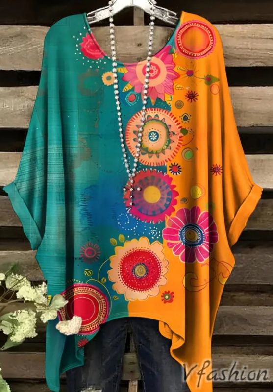 Еластична блуза с цветен принт