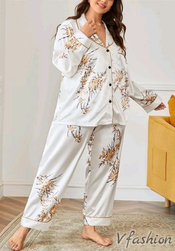 Сатенена пижама - кремава - 176710