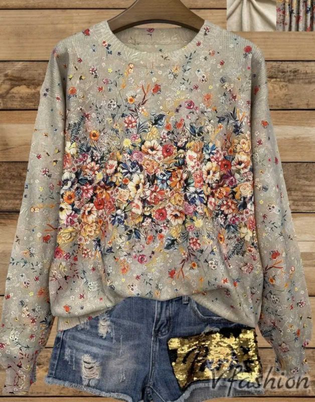 Пуловер с принт цветя