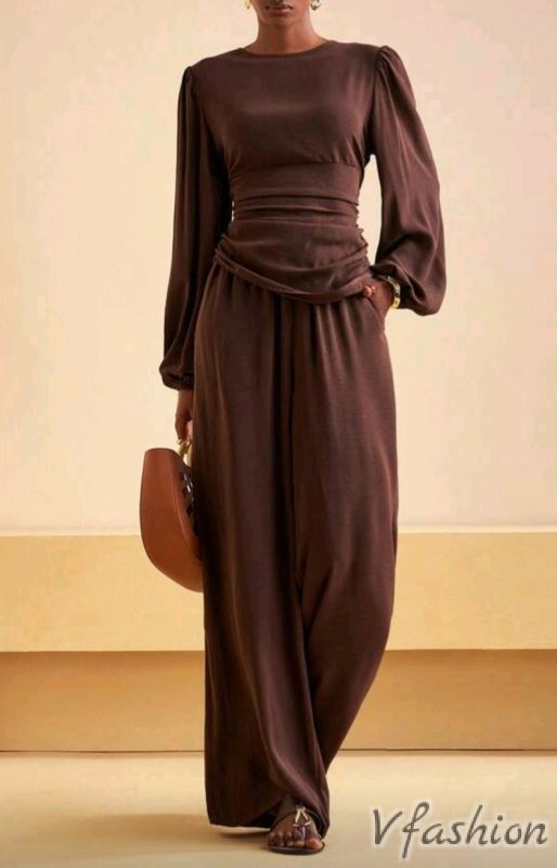 Комплект блуза и панталон - кафяв