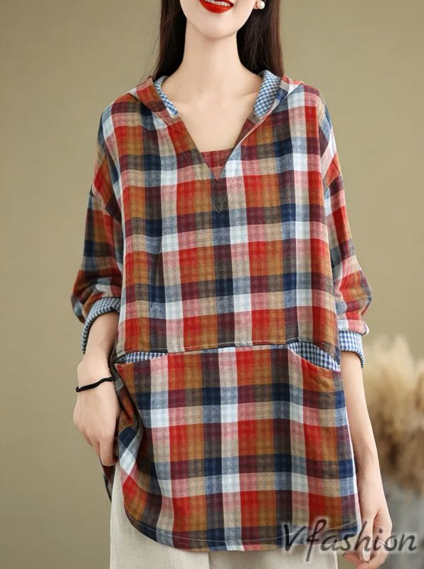 Карирана блуза с джобове и качулка