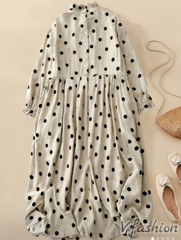 Рокля с копчета на точки