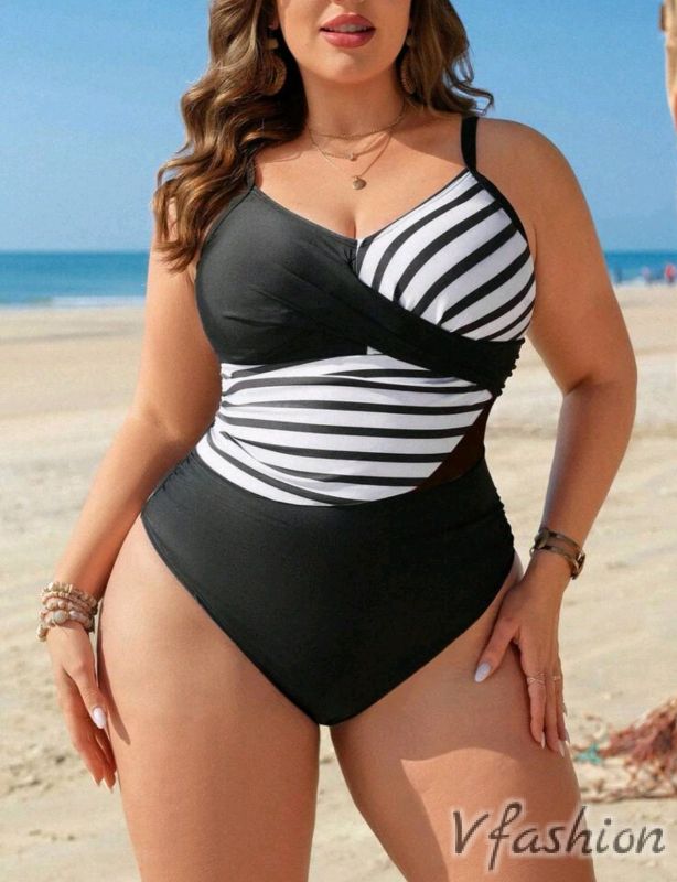 Цял бански - черно-бяло райе