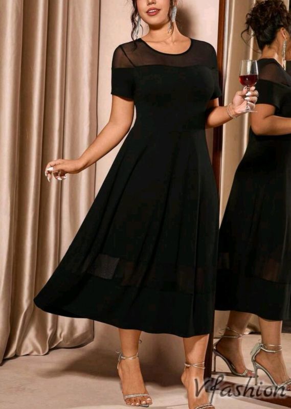 Елегантна рокля с тюл - черна