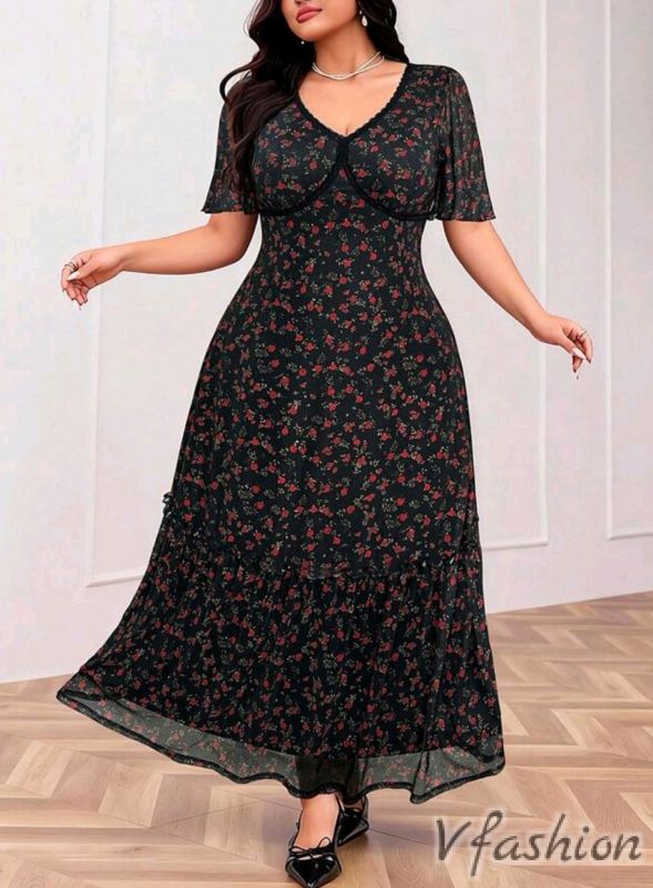 Кокетна рокля на цветчета