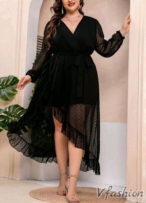 Асиметрична рокля с V-образно деколте - черна - 177230