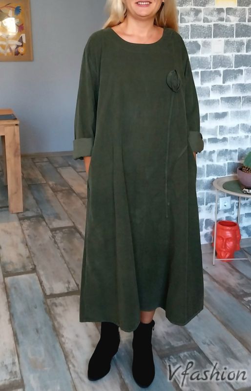 Джинсова рокля с апликация - зелена