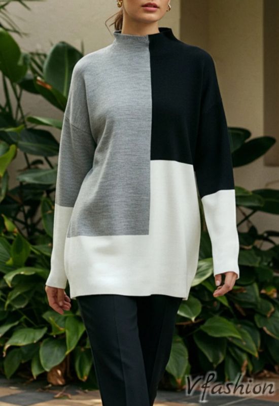 Трицветен пуловер
