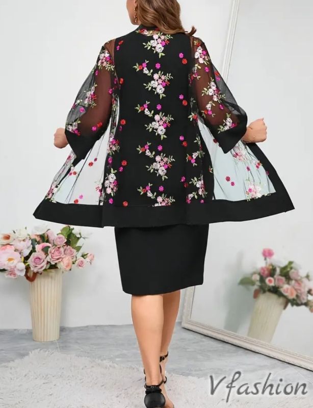 Комплект рокля и наметало с бродерии