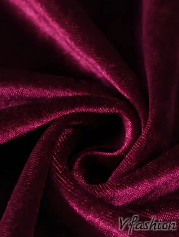 Рокля от фино кадифе с волан - бордо