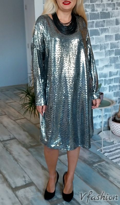 Сребриста рокля