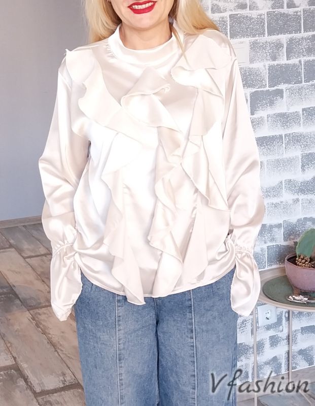 Сатенена блуза с волани - екрю