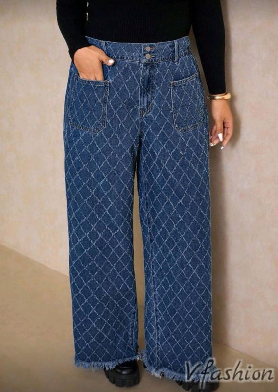 Дънки с геометрични мотиви