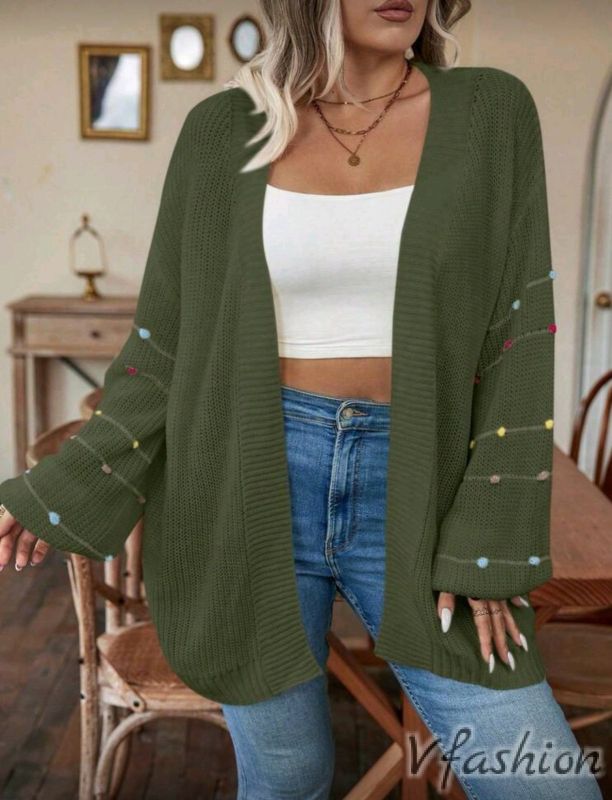 Жилетка с цветни мотиви - зелена