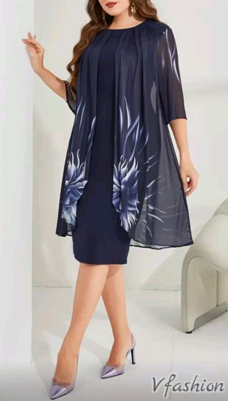 Стилна рокля с тюл - синя