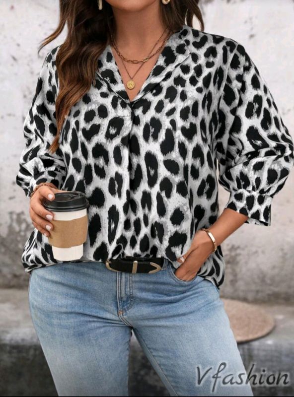 Блуза с леопардов принт