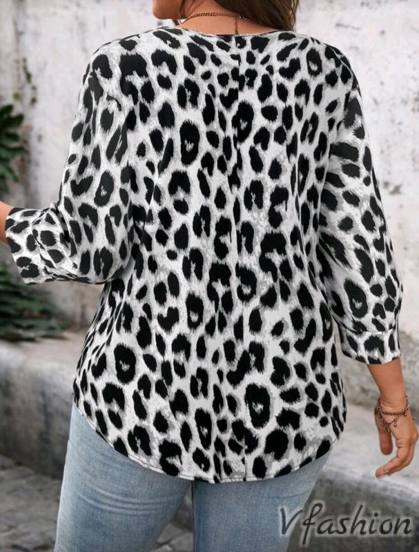 Блуза с леопардов принт
