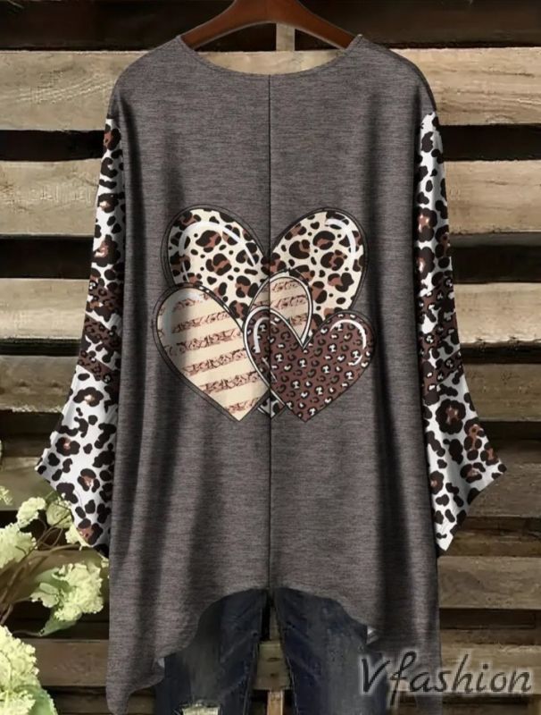 Блуза с принт сърца - сива