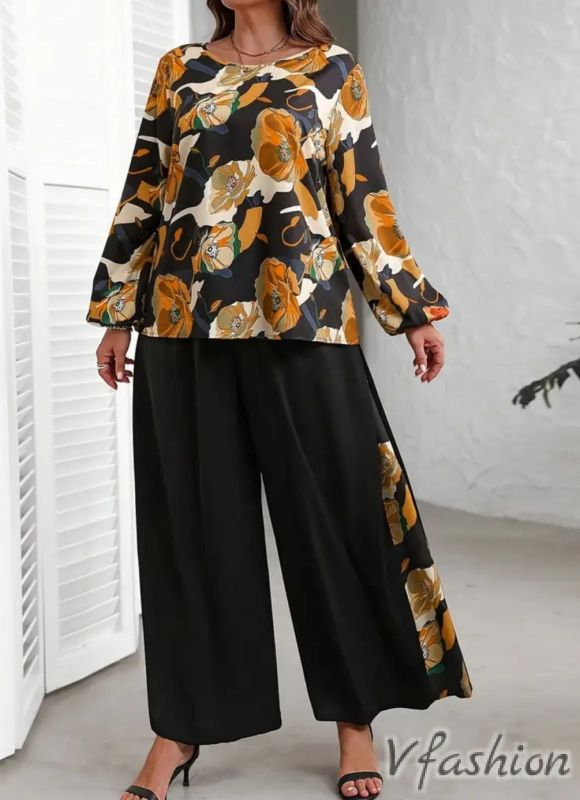Комплект панталон и блуза на цветя