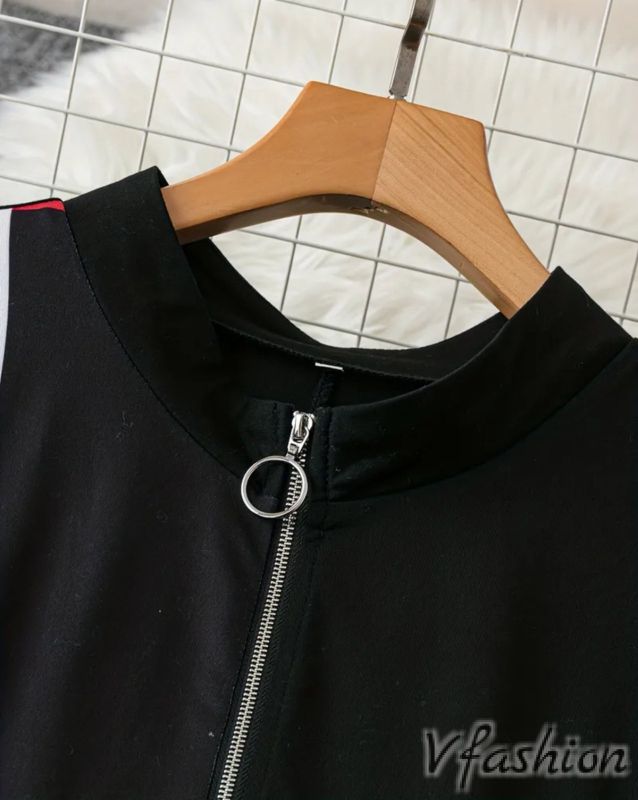 Еластична рокля с цип