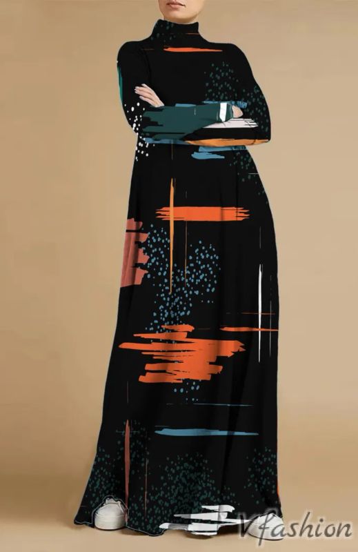 Еластична рокля с висока яка и арт принт