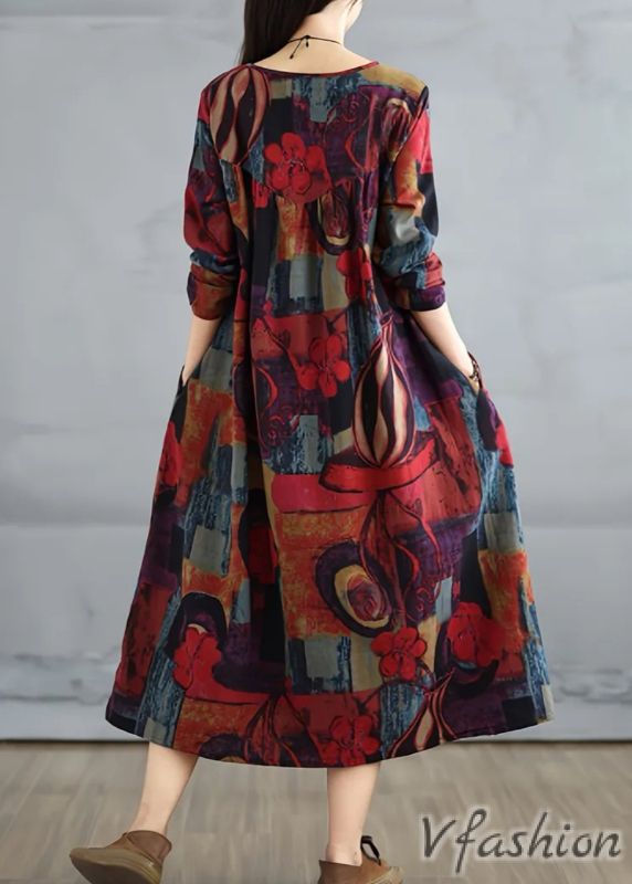 Разкроена рокля с джобове и арт принт