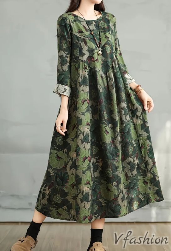 Разкроена рокля с джобове 