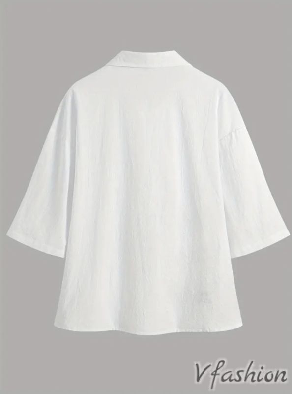 Блуза с копчета и принт - бяла