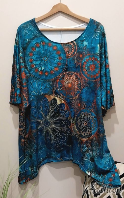 Еластична блуза с принт