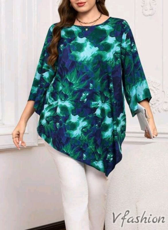 Асиметрична блуза с принт