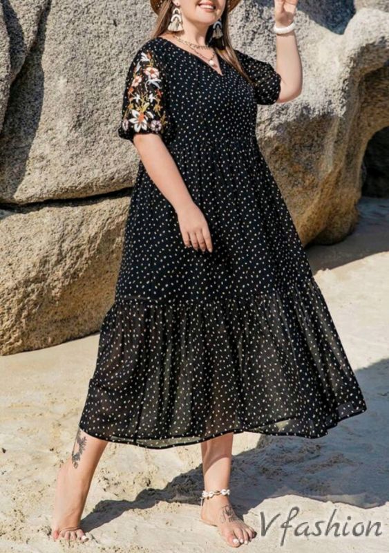 Бохо рокля с бродирани цветя