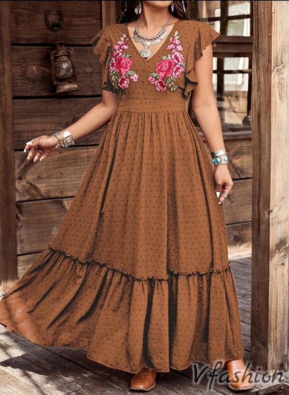 Разкроена рокля с бродерии - кафява