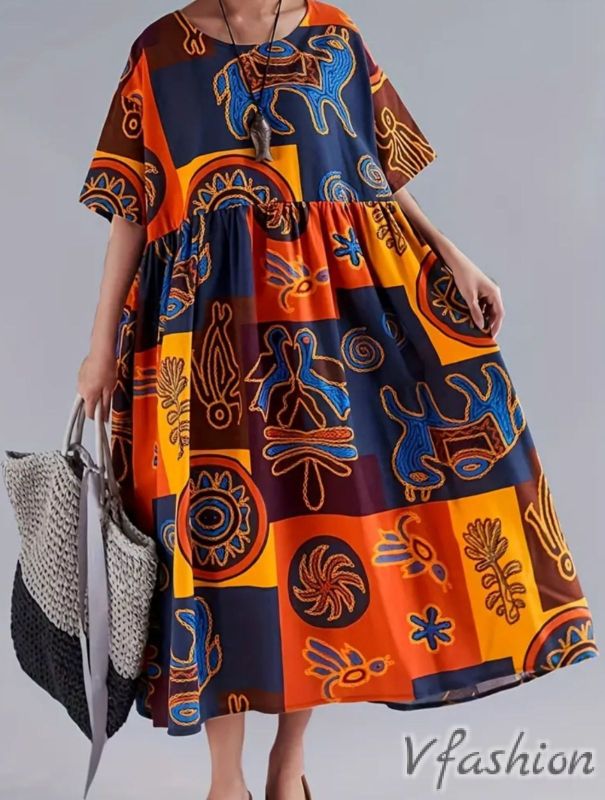 Цветна рокля с принт и джобове