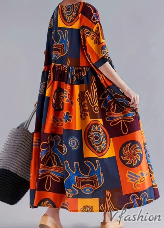 Цветна рокля с принт и джобове