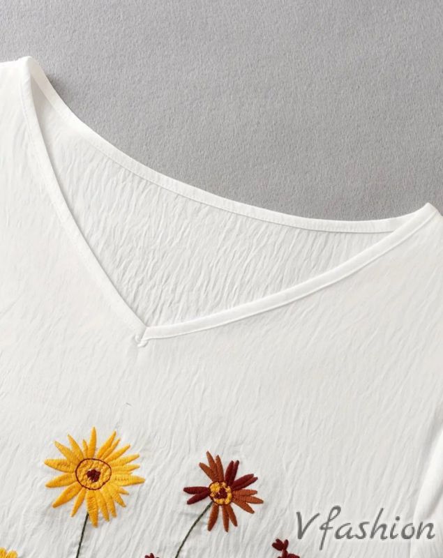 Блуза с бродерии - бяла