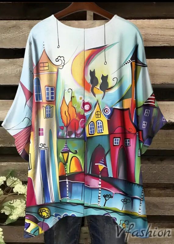 Еластична блуза с арт принт