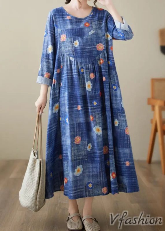 Разкроена рокля с дънков принт