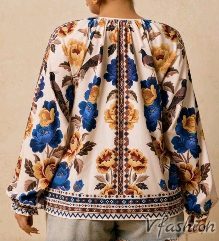 Блеза на цвета в етно стил
