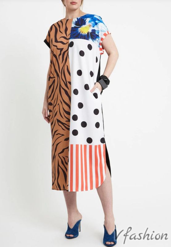 Цветна рокля с джобове