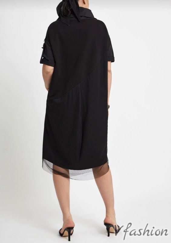 Спортно-елегантна рокля с тюл