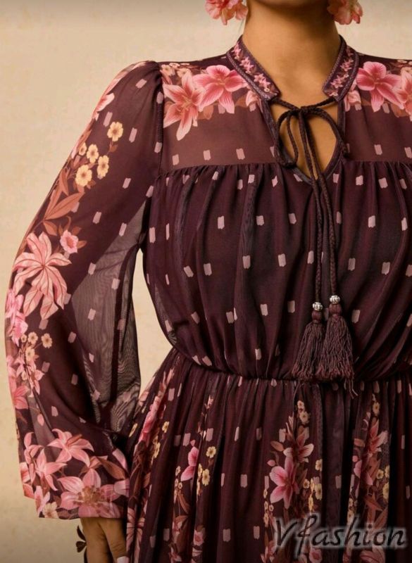 Шифонена рокля с пискюли