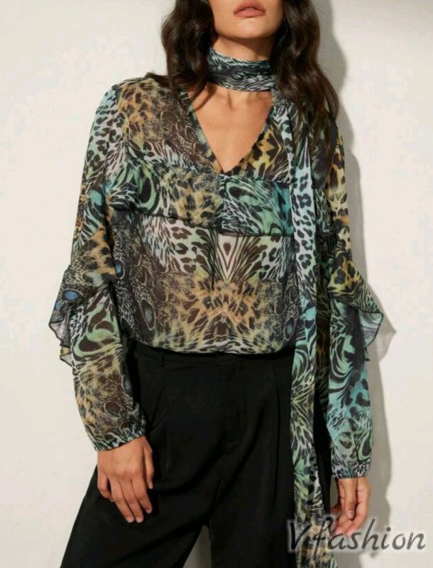 Риза с леопардов принт
