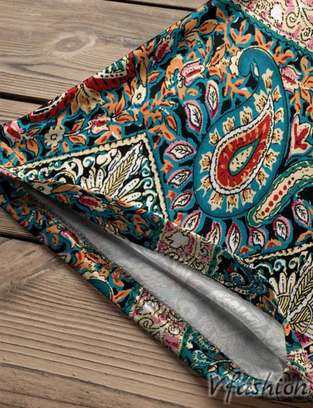 Еластична блуза с пейсли принт