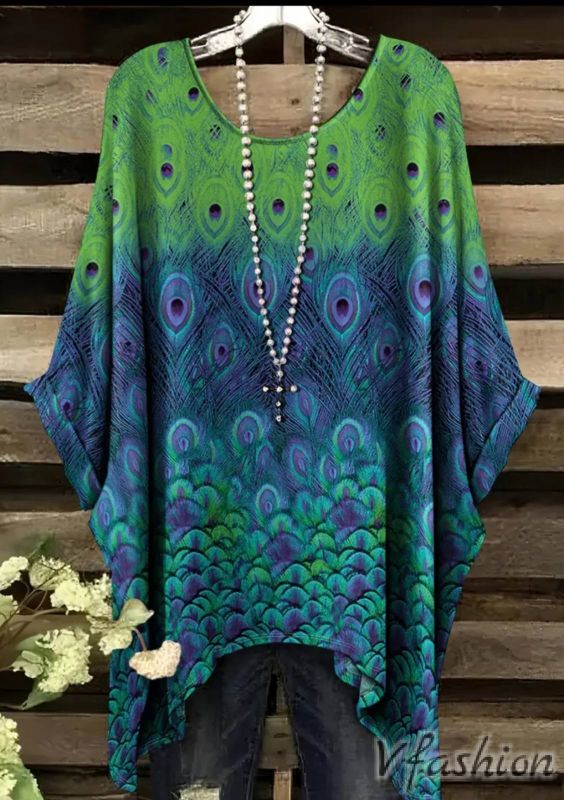 Еластична блуза с принт пера