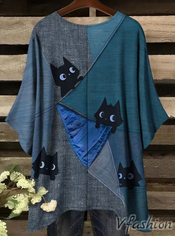 Еластична блуза с принт котета