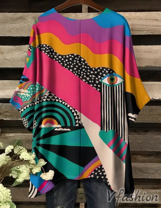 Еластична блуза с цветен принт