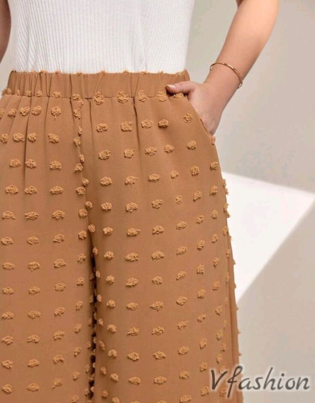 Широк панталон с джобове