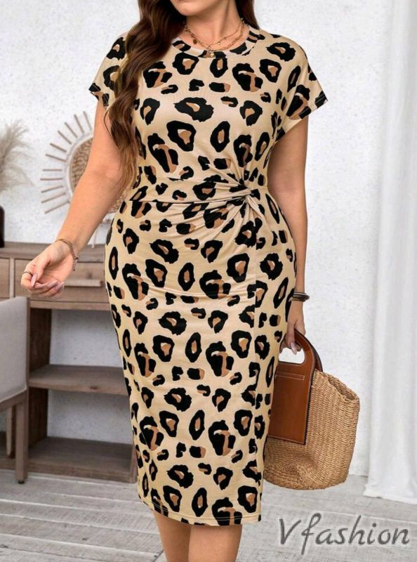 Права рокля с леопардов принт