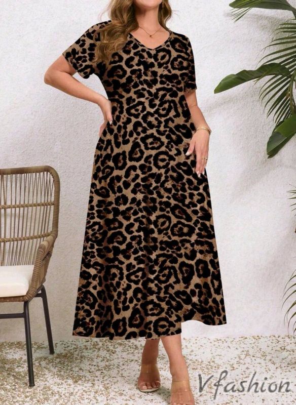Еластична рокля с леопардов принт